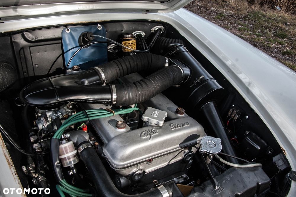 Alfa Romeo Giulia - 12