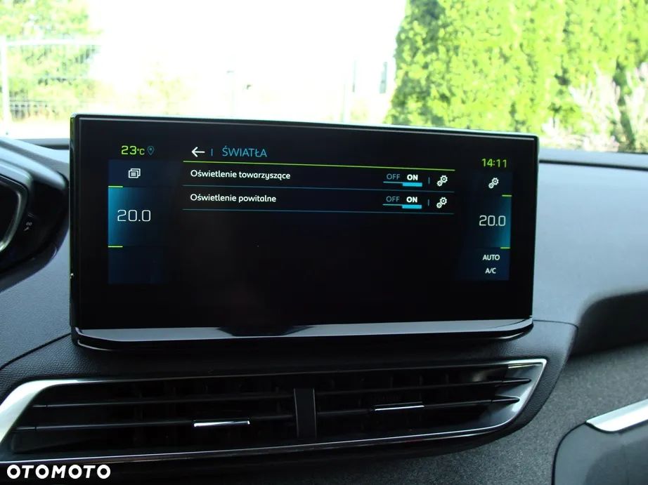 Peugeot 3008 1.6 PureTech Hybrid4 PHEV Allure S&S EAT8 - 26