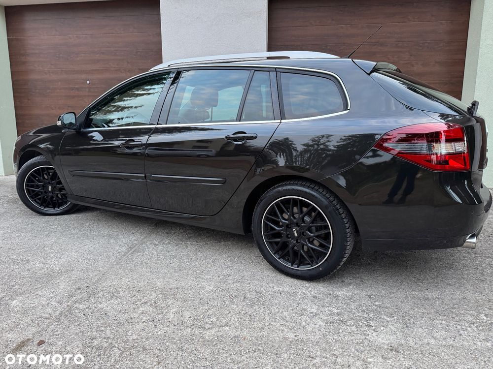 Renault Laguna dCi 150 FAP Dynamique - 12