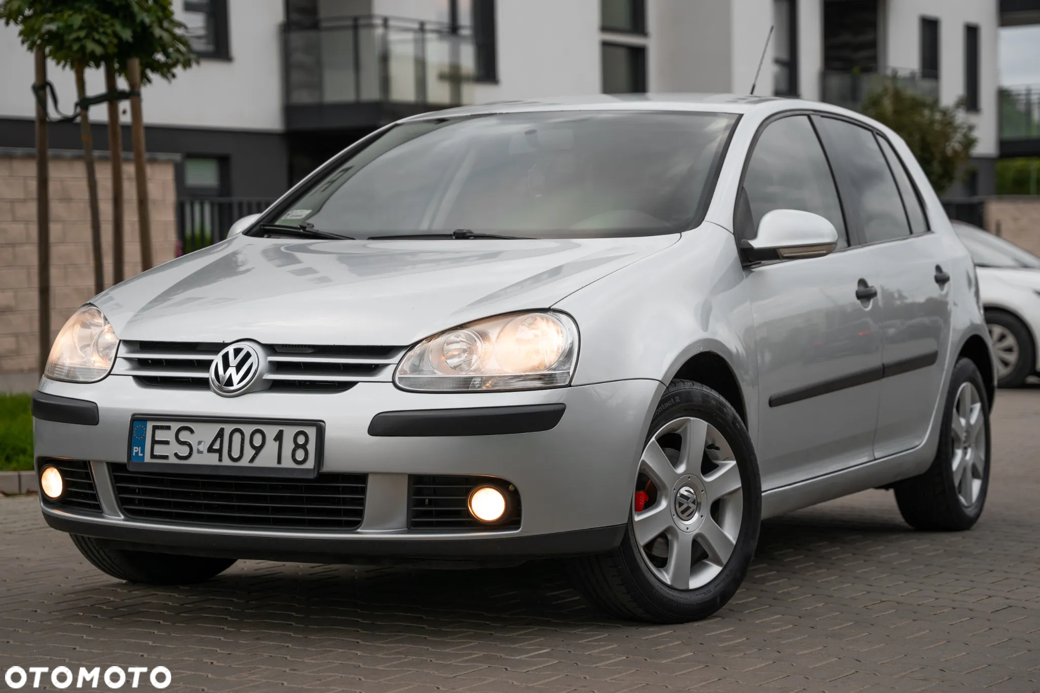 Volkswagen Golf V 1.6 Comfortline - 3