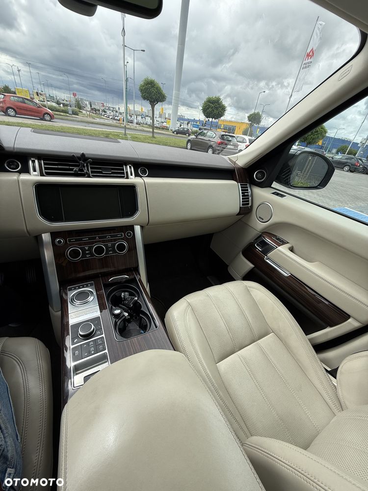 Land Rover Range Rover 4.4SD V8 LWB Vogue - 17