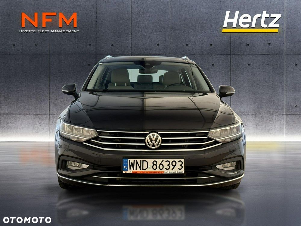 Volkswagen Passat - 8