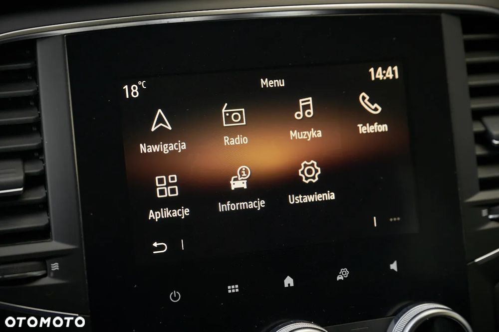 Renault Megane 1.3 TCe FAP Intens - 24