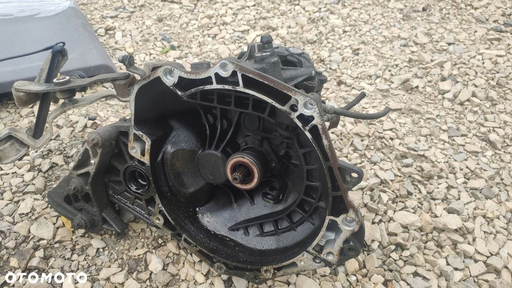SKRZYNIA BIEGÓW OPEL CORSA C ASTRA 1.4 R90 - 3