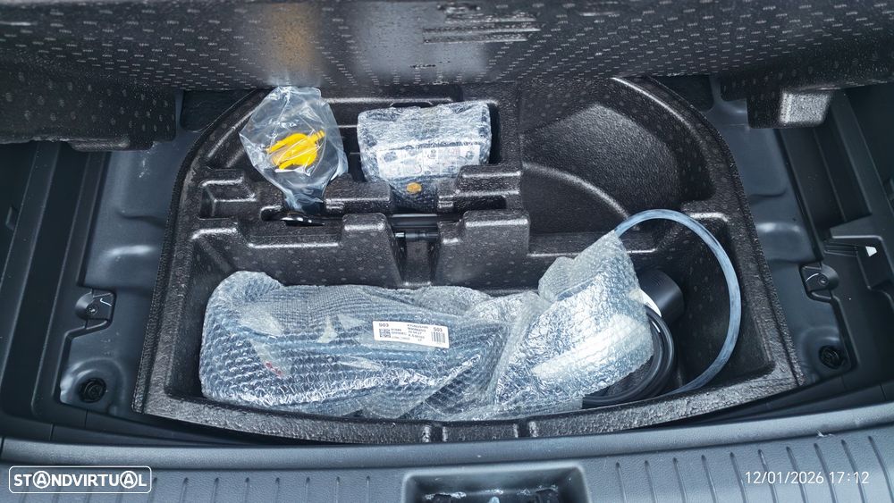 Hyundai Kauai 64.8 kWh Vanguard (TT) - 17