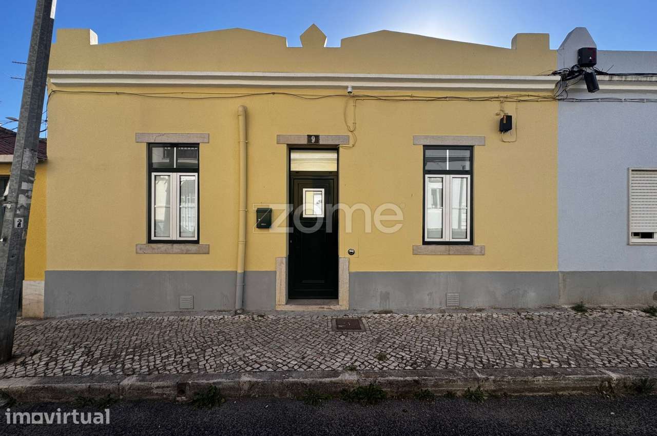 Moradia para arrendamento | T2 Venda Nova, Amadora - Grande imagem: 2/9