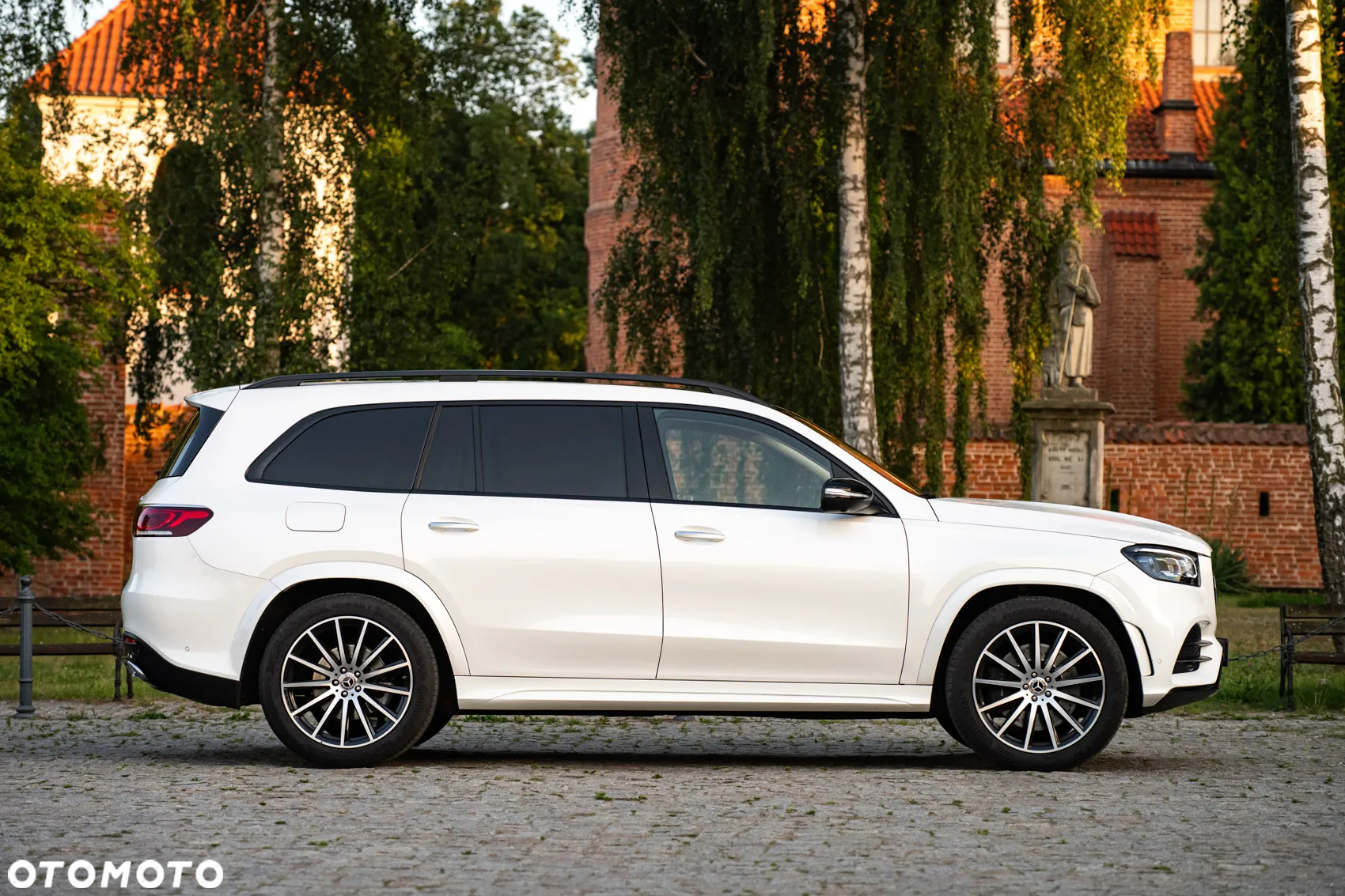 Mercedes-Benz GLS 400 d 4-Matic - 25