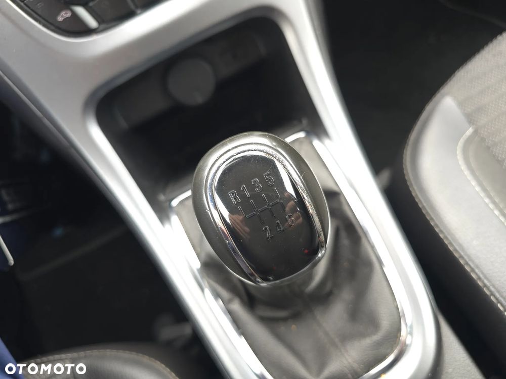 Opel Astra 1.4 T Business EU6 - 27