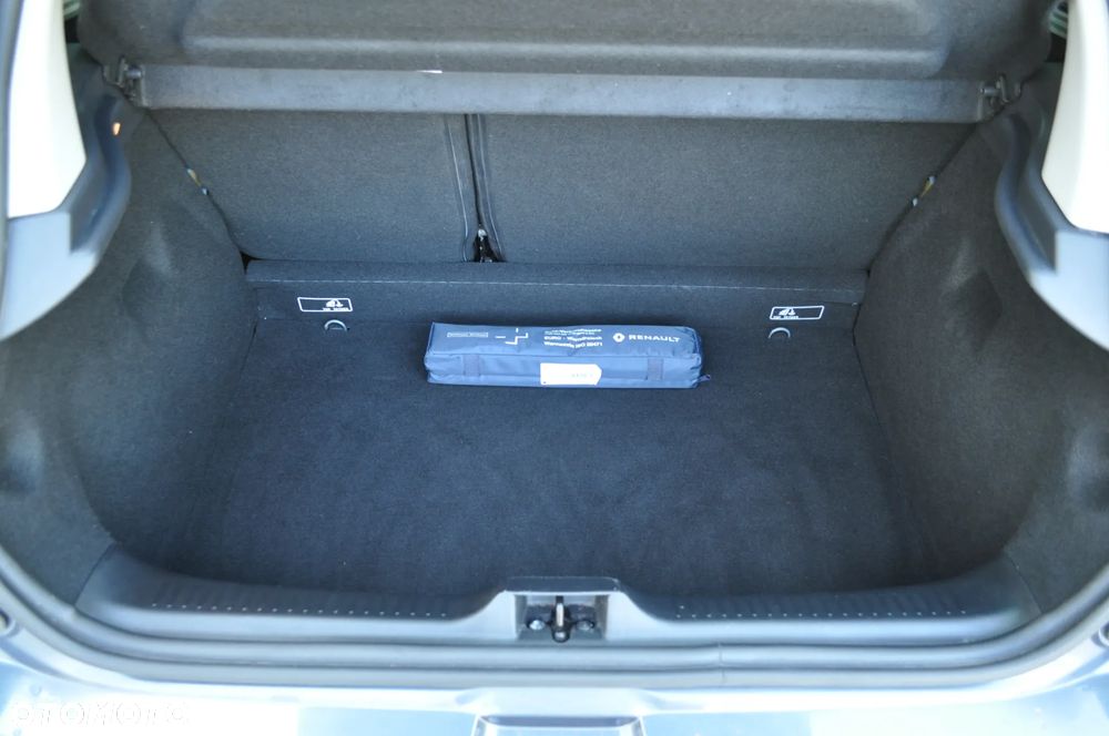 Renault Clio - 38