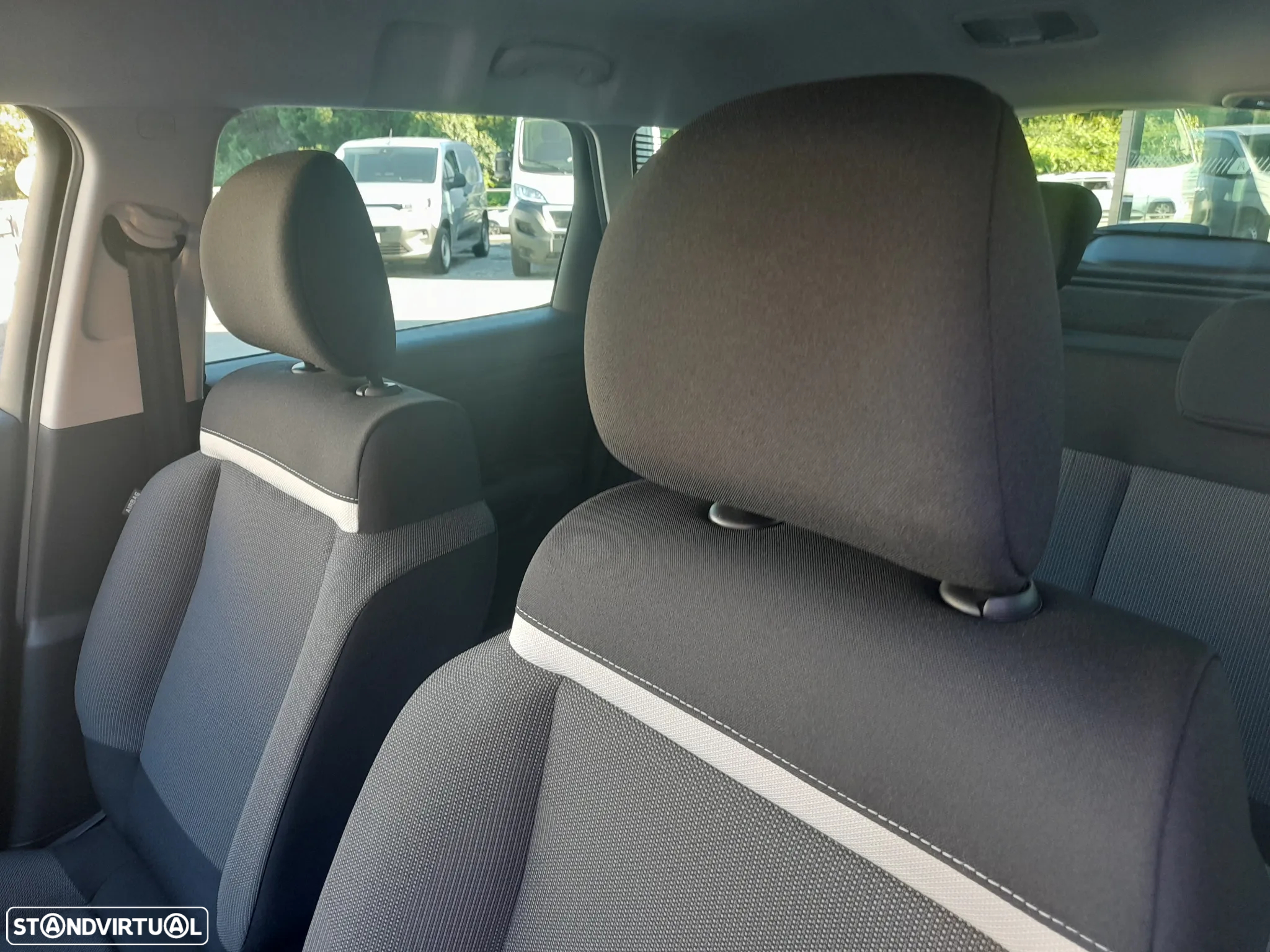 Citroën C3 Aircross 1.2 PureTech Plus - 10