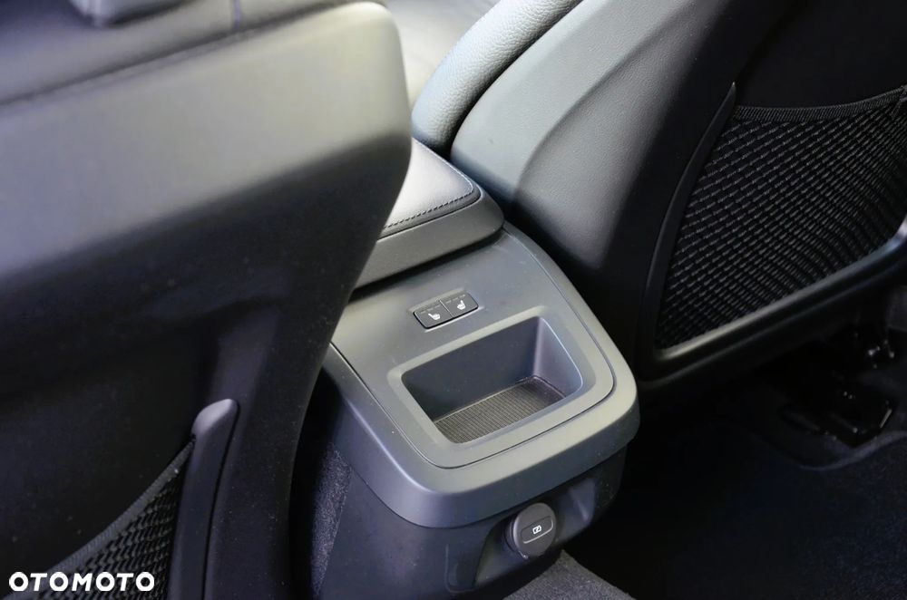 Volvo V60 B4 D Geartronic Momentum Pro - 18