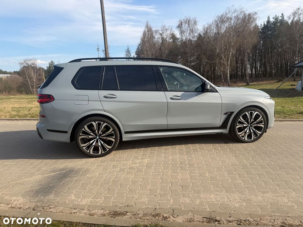 BMW X7 M60i xDrive mHEV sport - 3