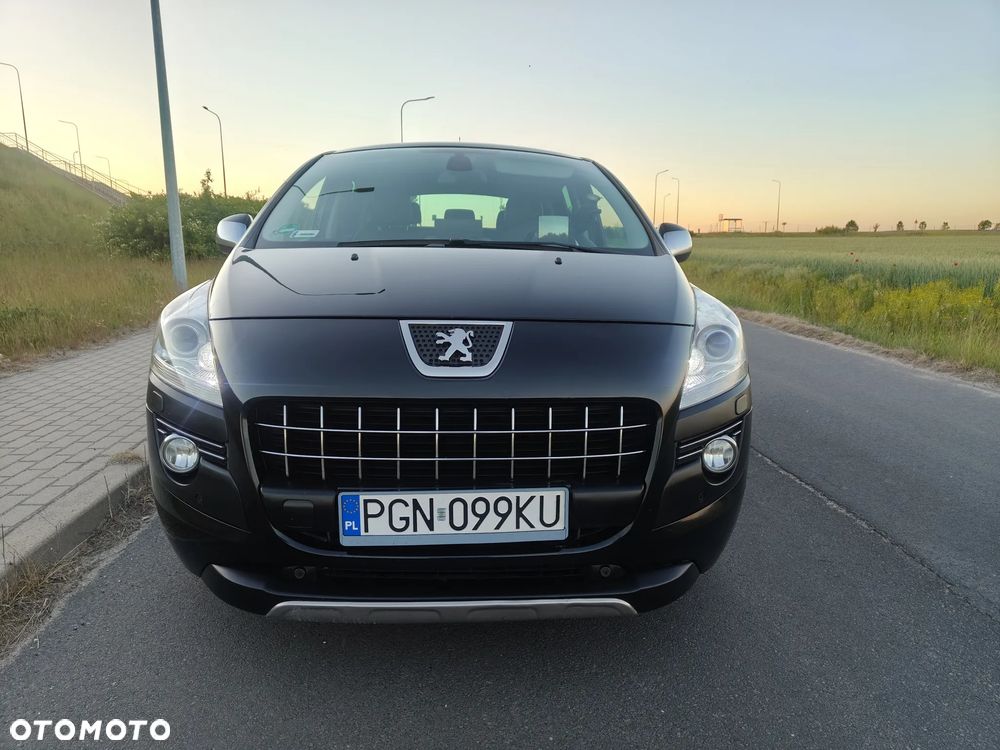 Peugeot 3008 HDi FAP 150 Roland Garros - 11