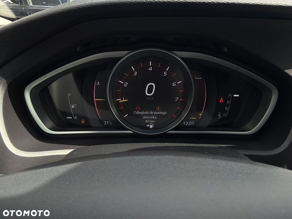 Volvo V40 - 15