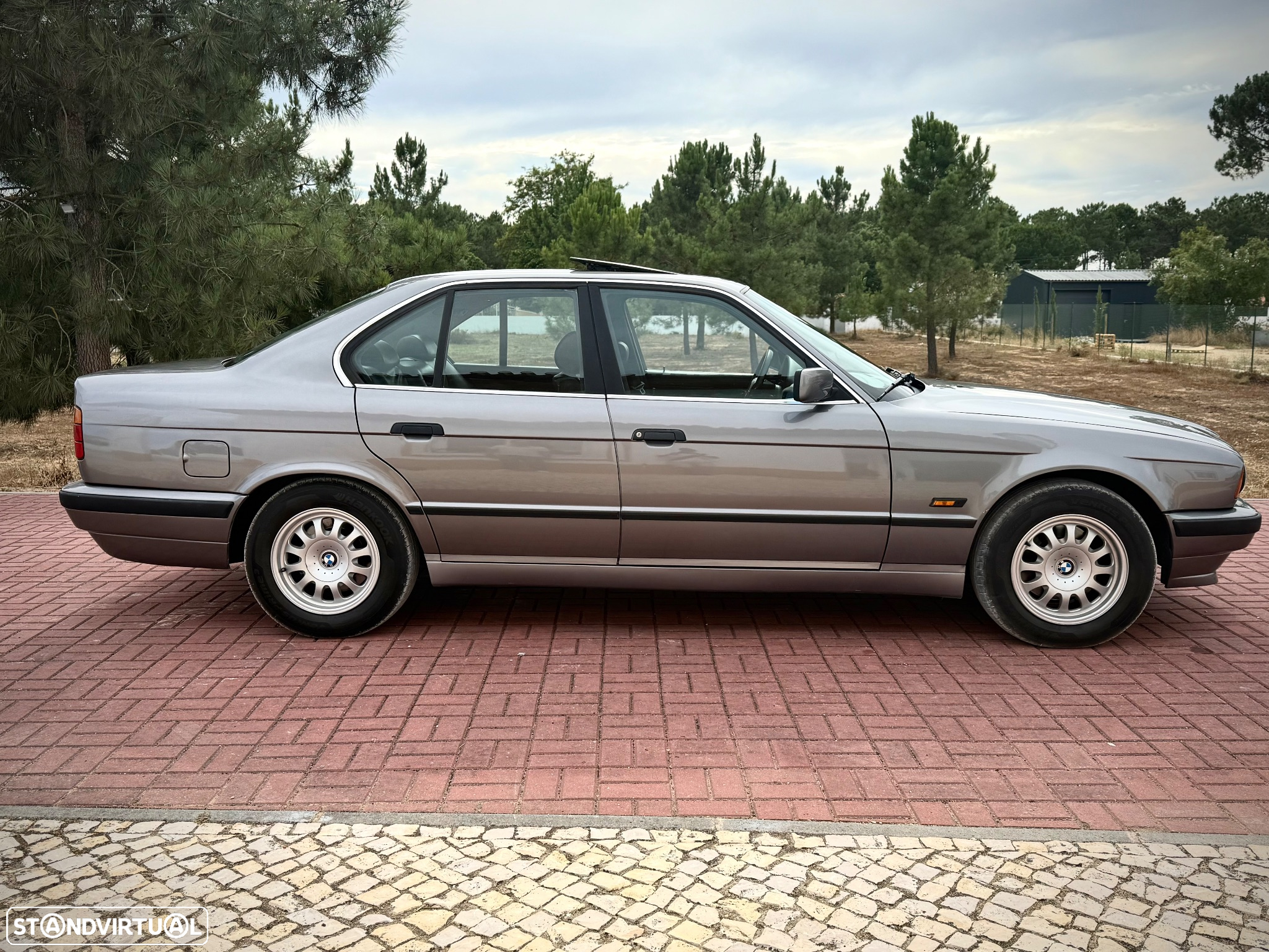 BMW 525 tds A - 9