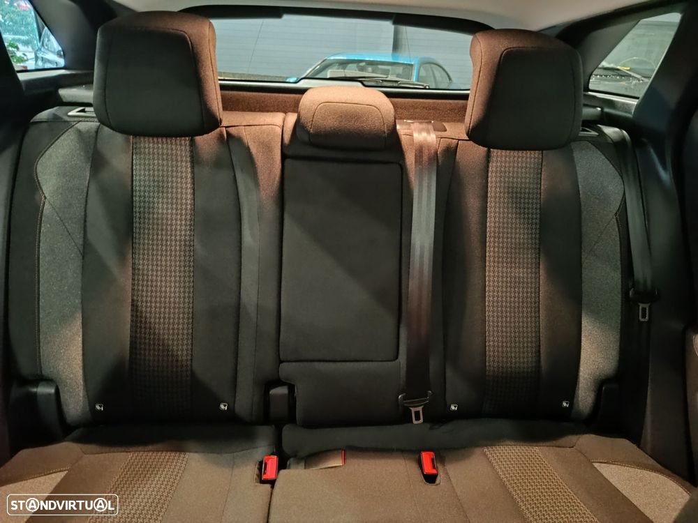 Peugeot 3008 1.2 PureTech Active Pack - 28