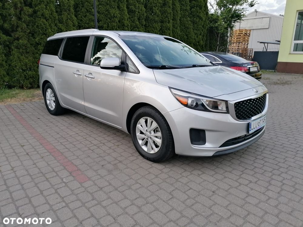Kia Sedona 3.8 V6 EX - 1