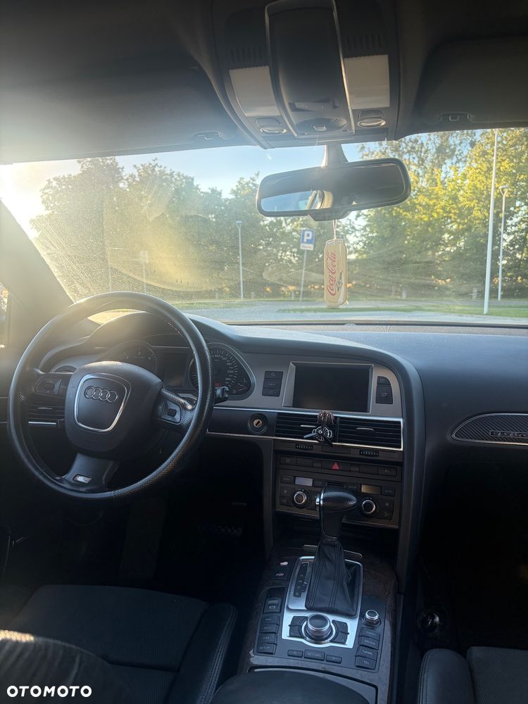 Audi A6 Avant - 14