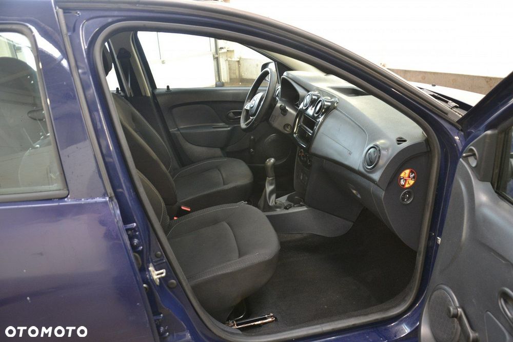 Dacia Sandero - 23