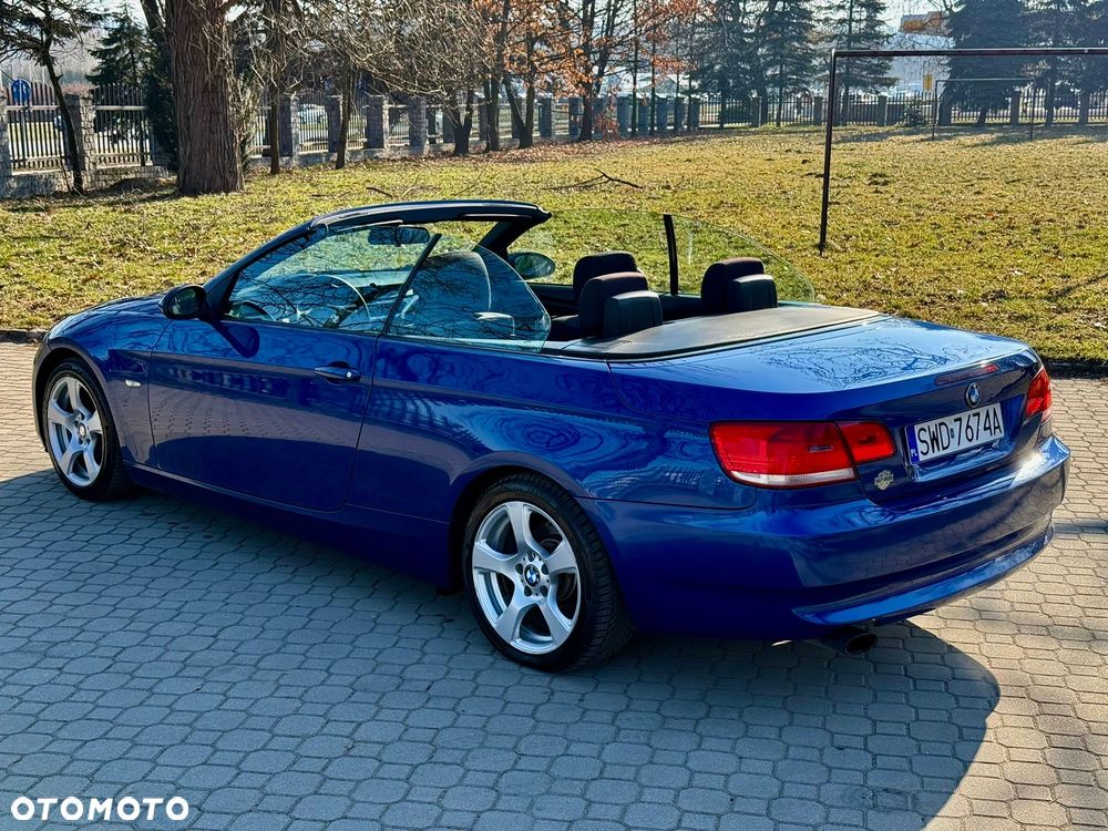 BMW Seria 3 320i - 2