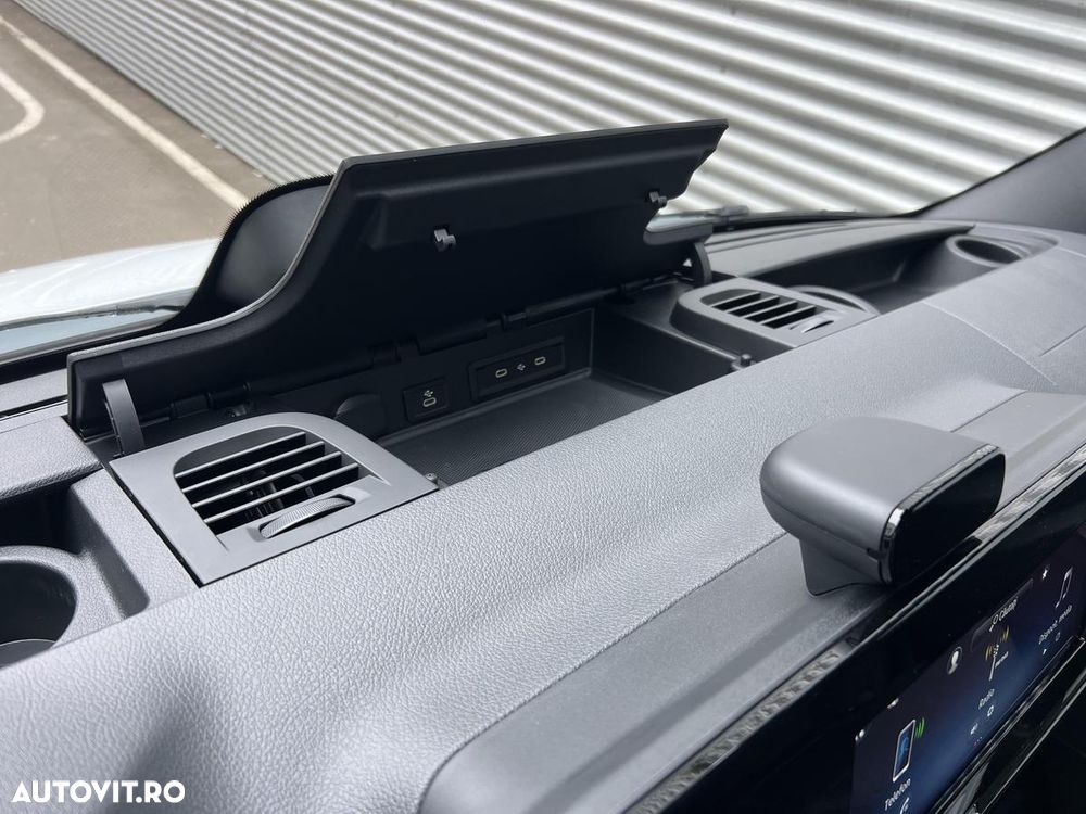 Mercedes-Benz Sprinter 517 - cabina dubla - roata dubla - detarata 3500 kg - 7