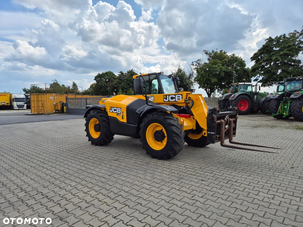 JCB 526-56 AGRIPLUS - 3