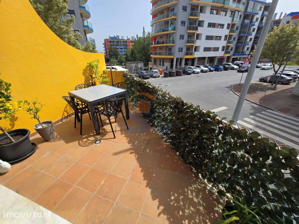 Apartamento T2 PREMIUM com Terraço, BOX e Arrecadação | Urbanização... - Grande imagem: 4/38