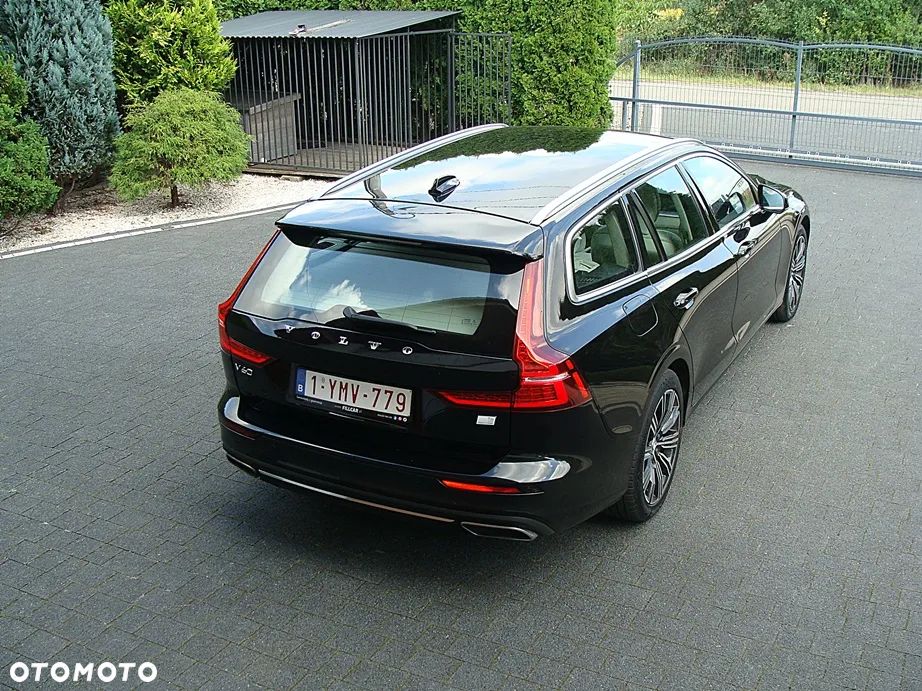 Volvo V60 T6 AWD Recharge Geartronic Inscription Expression - 32