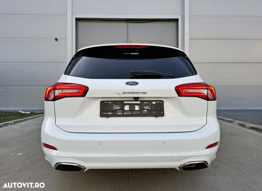 Ford Focus 2.0 EcoBlue Vignale - 33