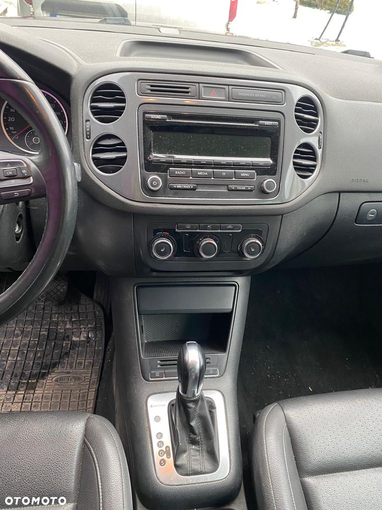Volkswagen Tiguan 2.0 TSI 4Motion DSG Team - 10