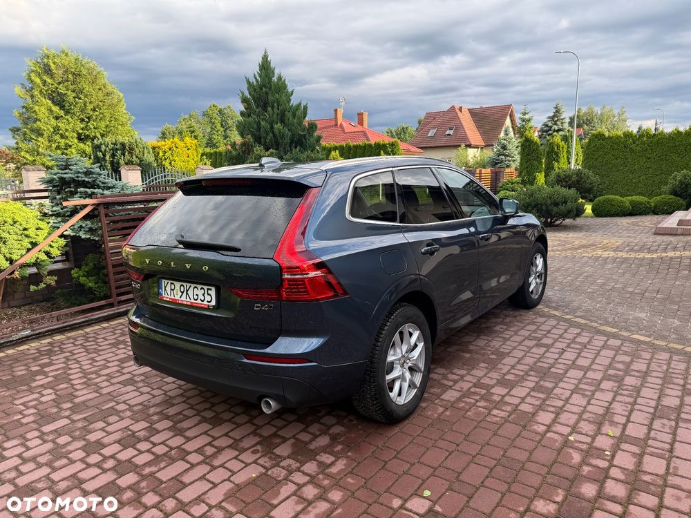 Volvo XC 60 D4 AWD Momentum - 3