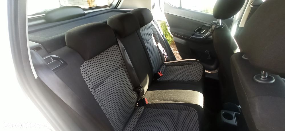 Skoda Fabia 1.6 TDI DPF Classic - 10