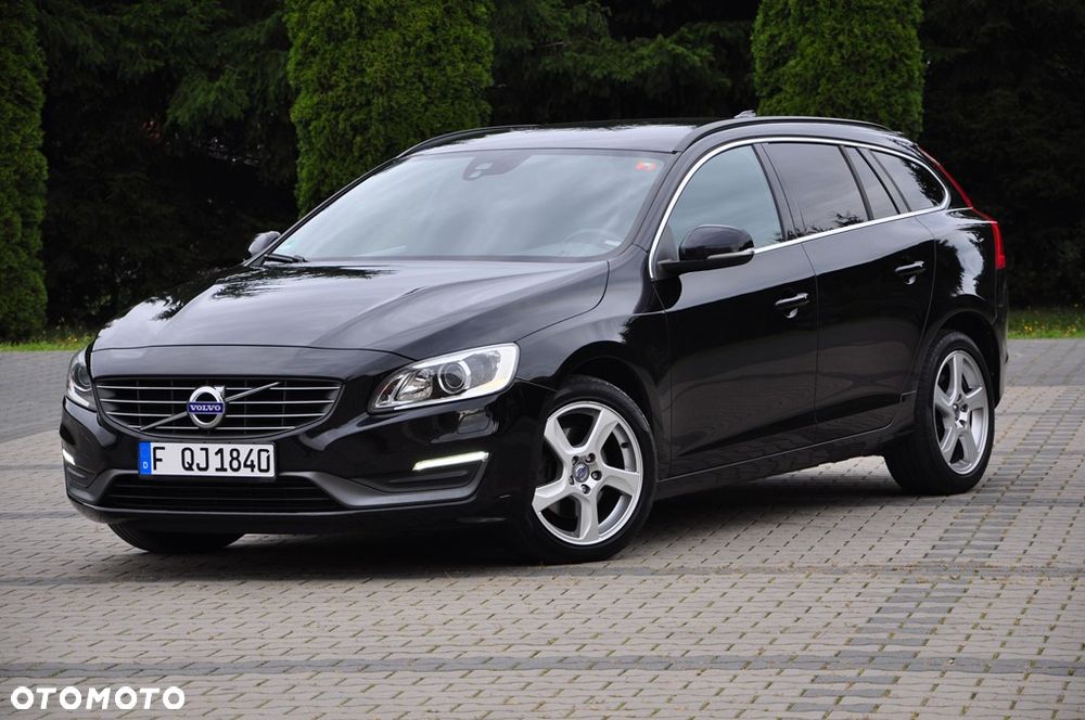 Volvo V60 D3 Geartronic Summum - 3