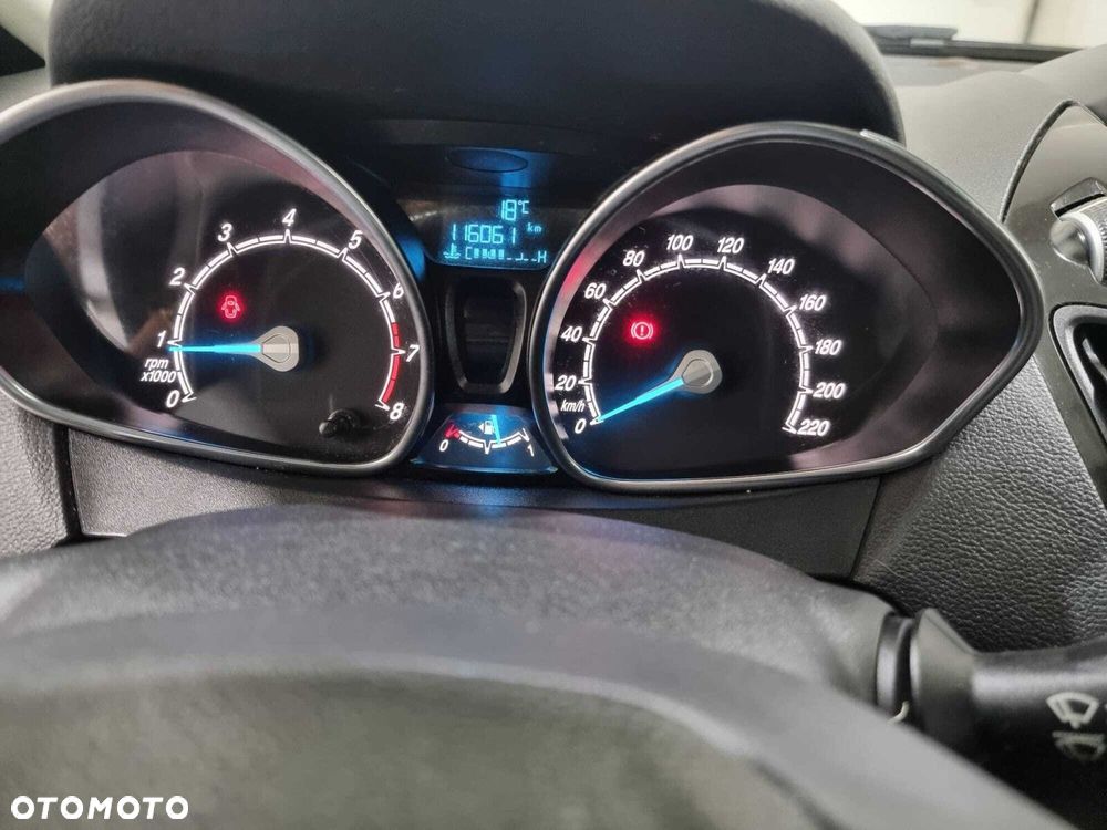 Ford B-MAX - 25