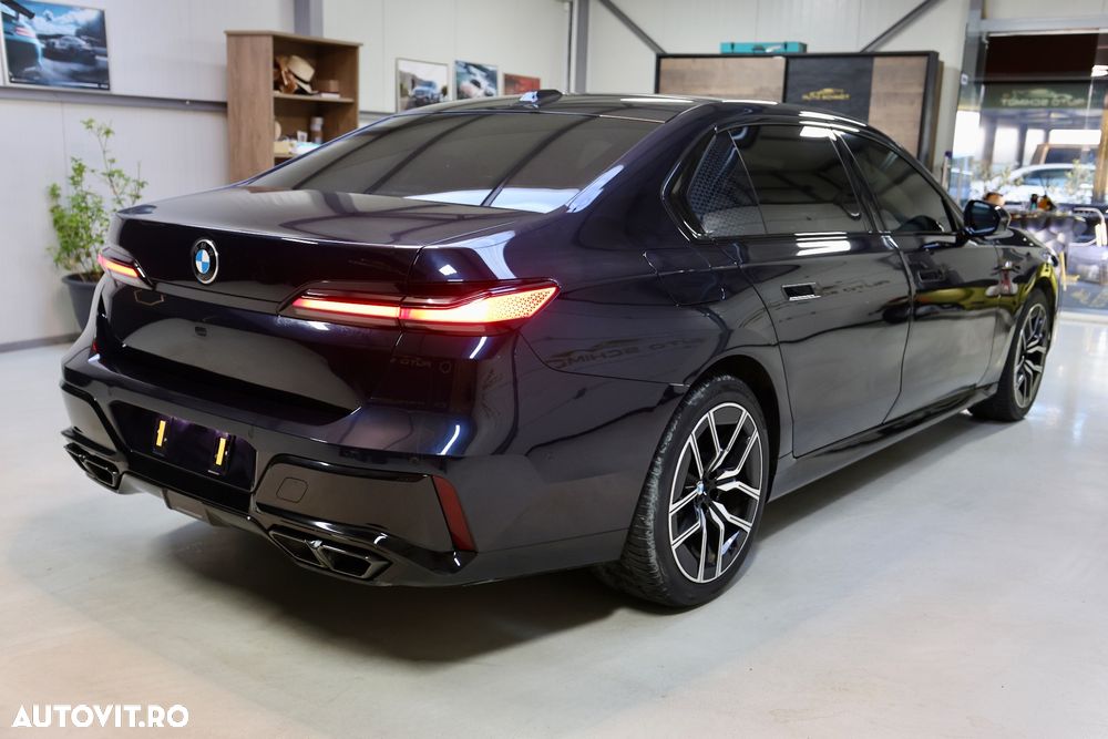 BMW Seria 7 740d xDrive MHEV - 7