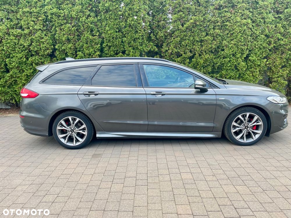 Ford Mondeo SW 2.0 Hybrid ST-Line Plus - 9