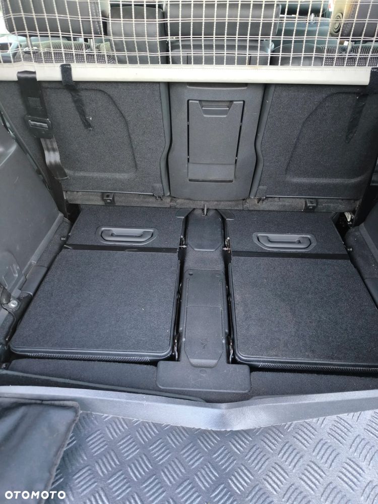 Opel Zafira - 26