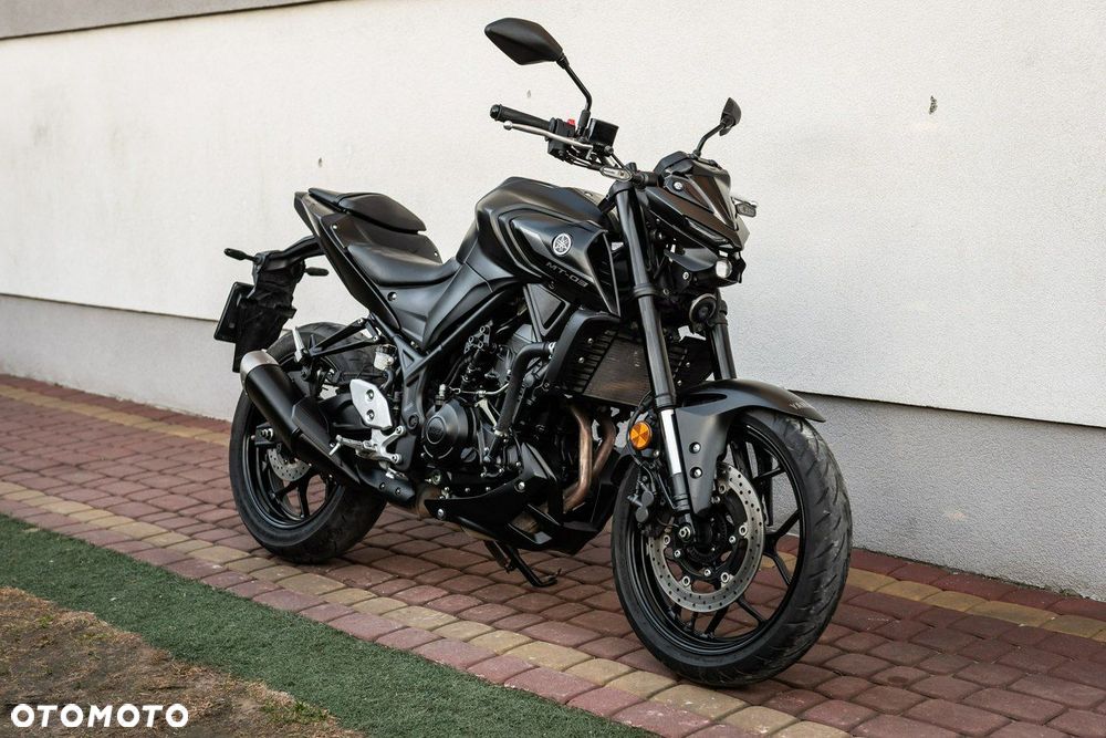 Yamaha MT - 2