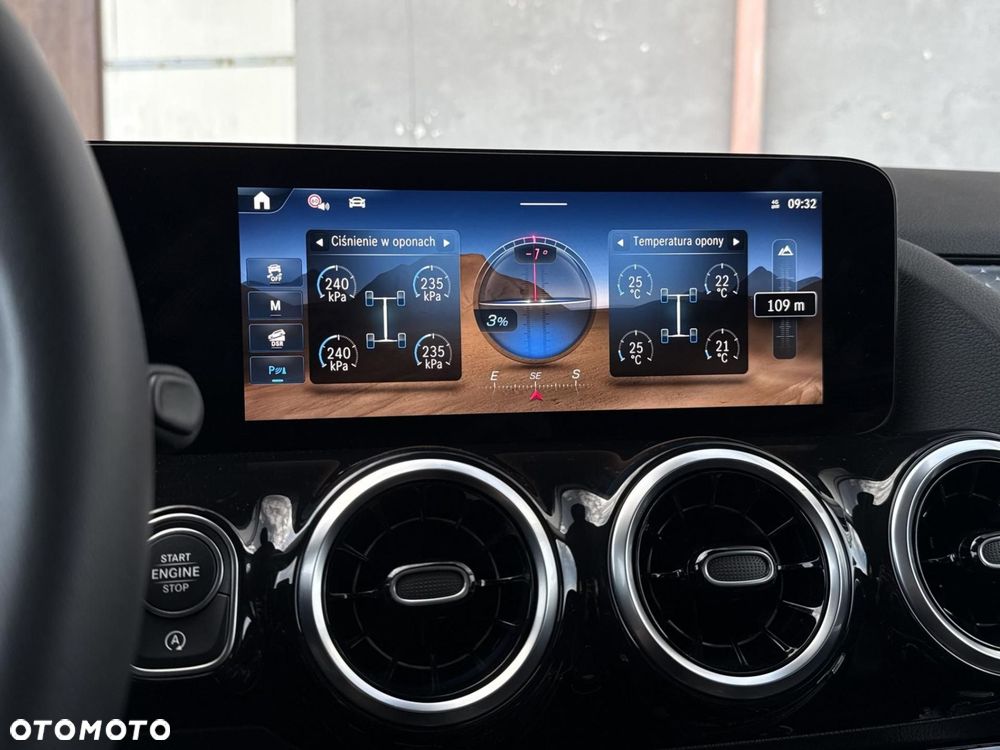 Mercedes-Benz GLA - 26