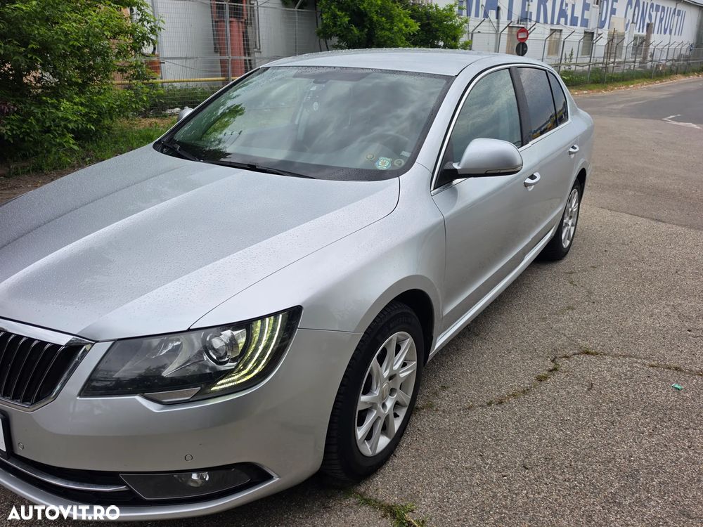 Skoda Superb 2.0 TDI Elegance - 1
