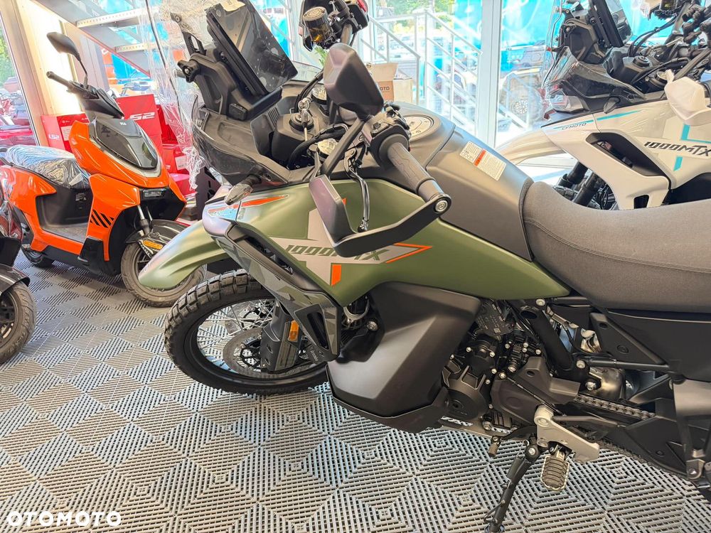 CFMoto MT-X - 4