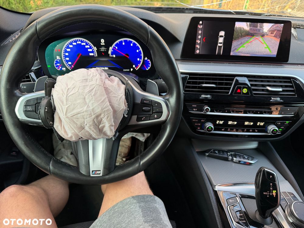BMW Seria 5 520d xDrive M Sport sport - 7