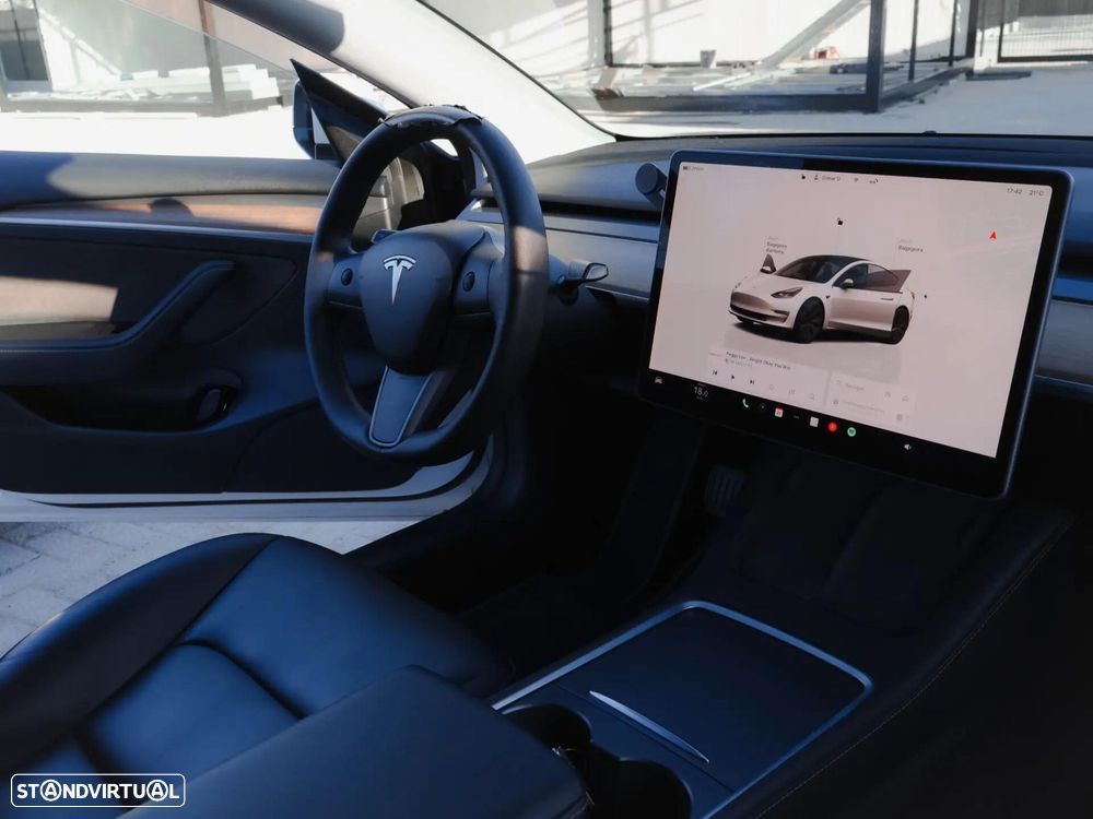 Tesla Model 3 Long Range Tração Traseira - 21