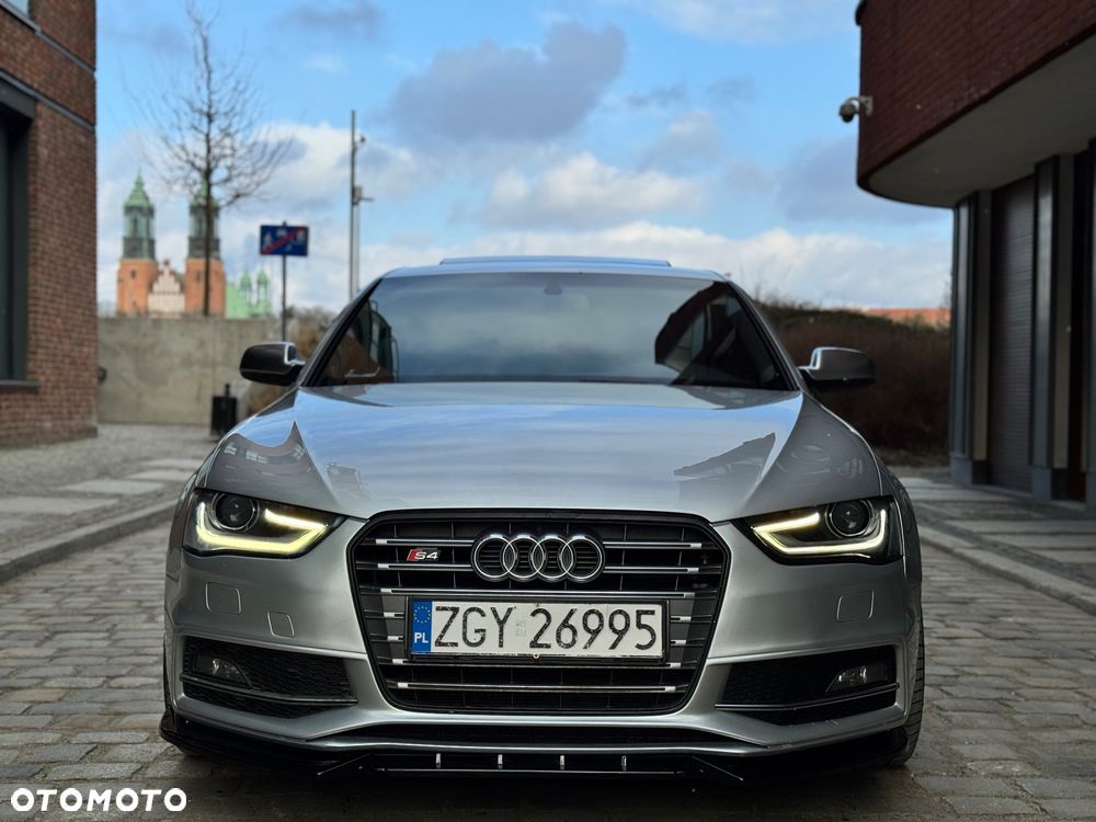 Audi S4 Limousine - 4