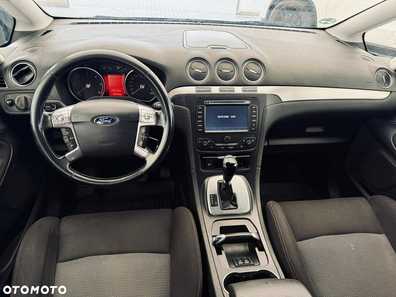 Ford S-Max - 29