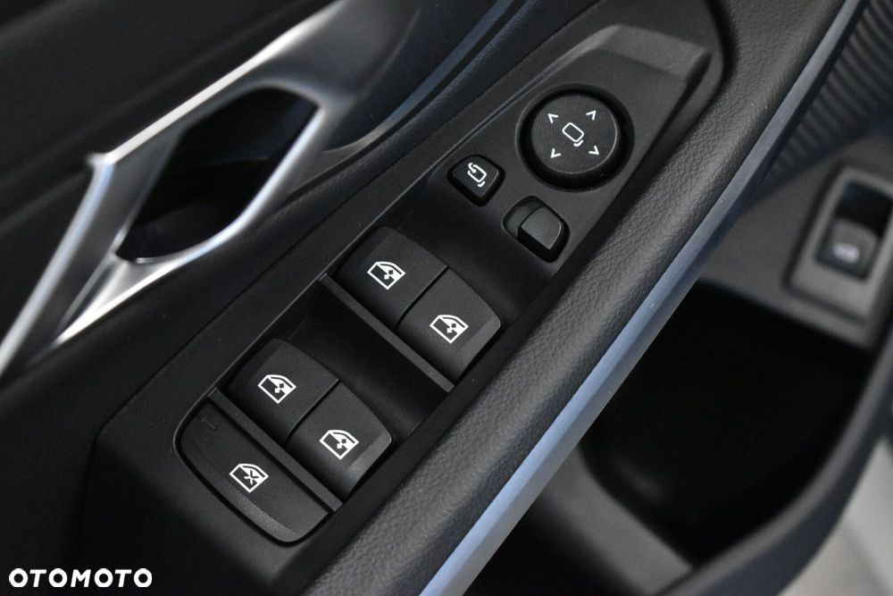 BMW Seria 3 330i xDrive M Sport sport - 8