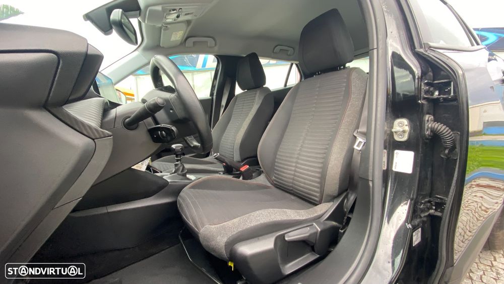 Peugeot 2008 1.5 BlueHDi Active Pack - 21