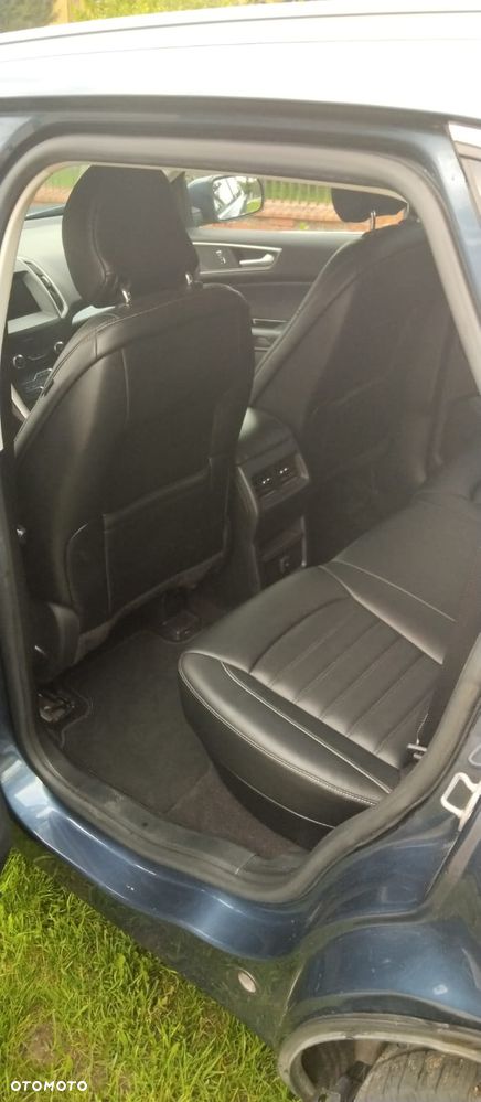 Ford Edge - 11