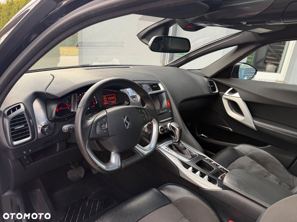 DS Automobiles DS 5 - 10