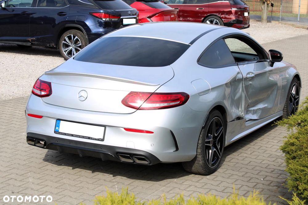 Mercedes-Benz Klasa C 200 9G-TRONIC AMG Line - 6